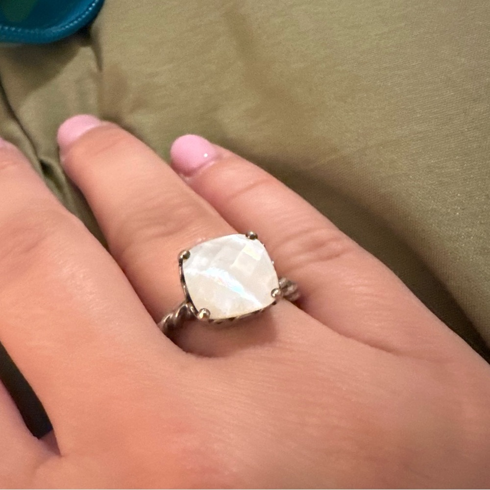 Pandora Ring